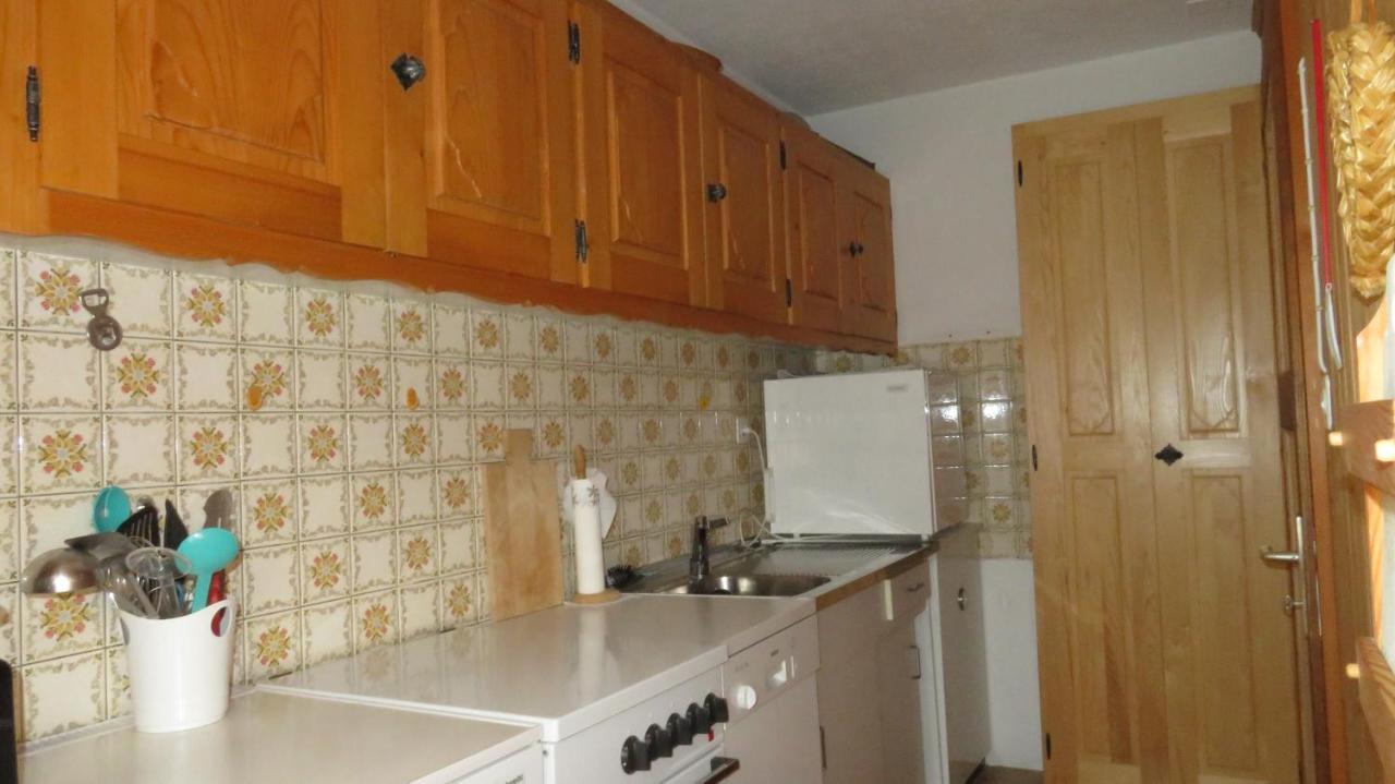 דירות Jaun Chalet Erica מראה חיצוני תמונה